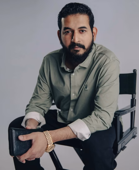 Niaz Kamran About Us Niaz Kamran About Us